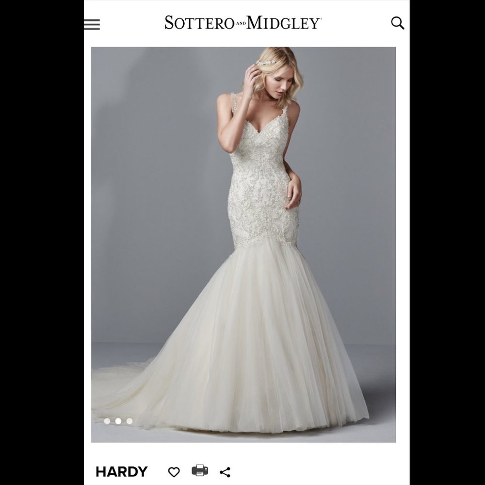 Mermaid dress w beads, lace & Swarovski crystals